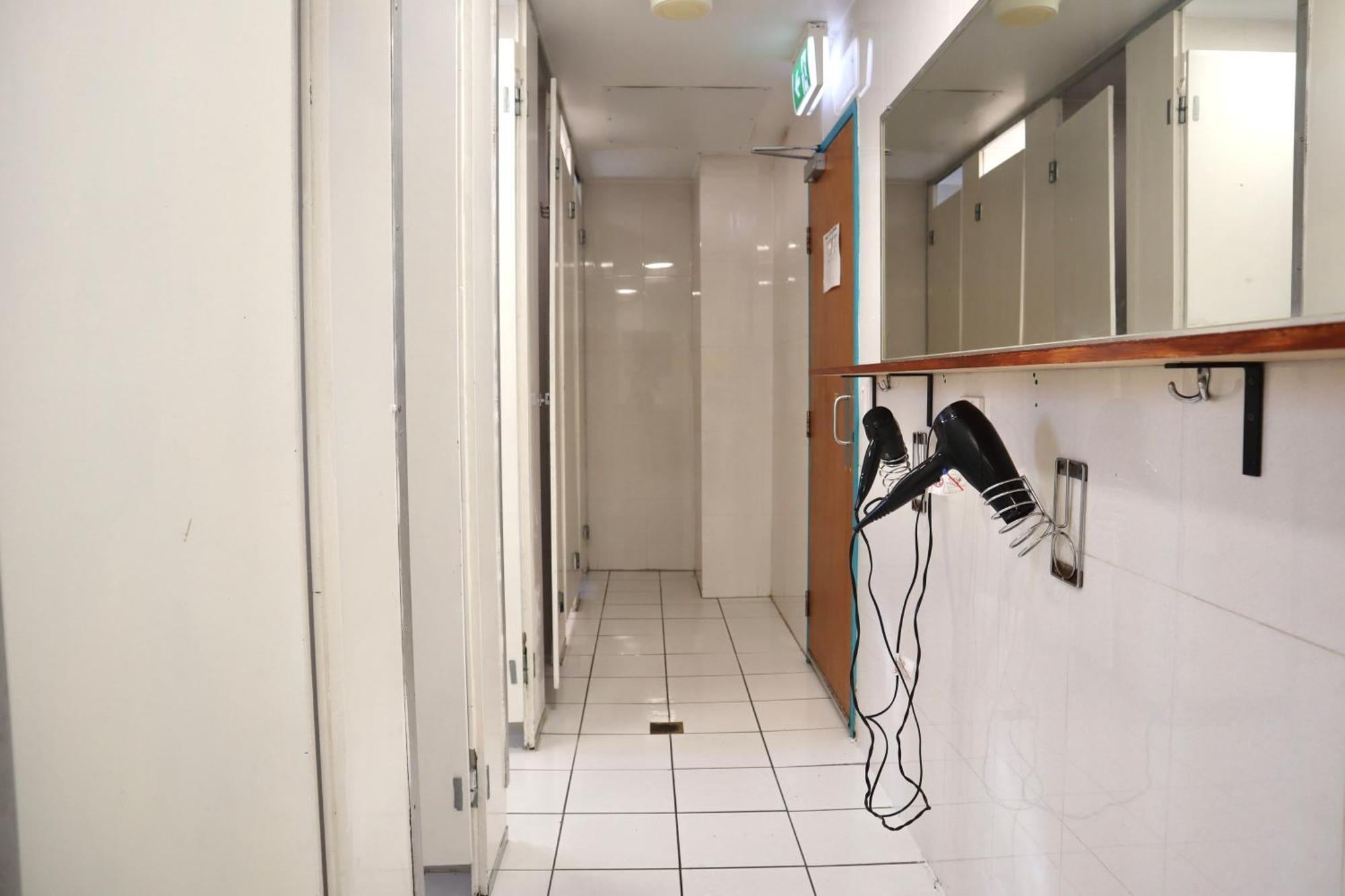 Chill Backpackers Hostel Brisbane Ngoại thất bức ảnh